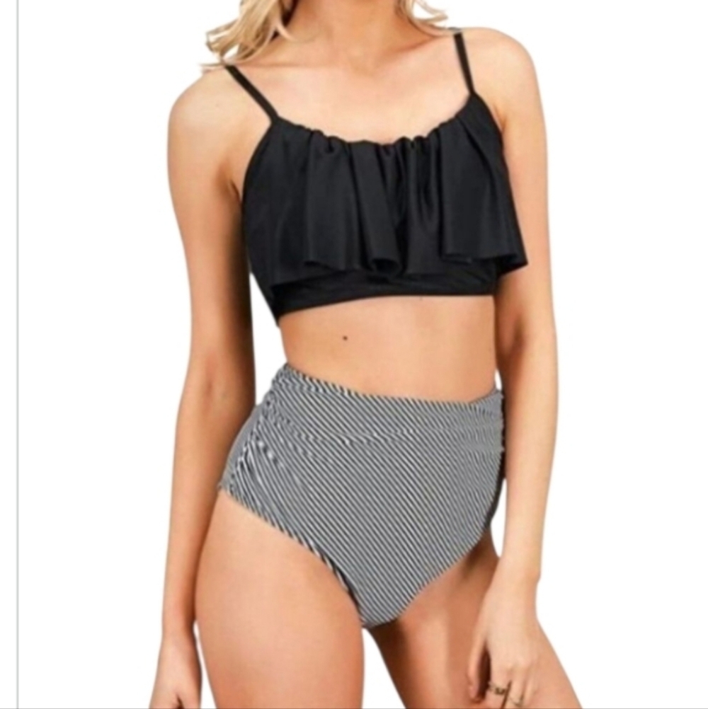 NWT Zaful Classic Black & White Striped Bikini Set ~2X